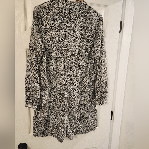 Michael Kors Long Sleeve Button Down Shorts Romper Size XL - Picture 8 of 11